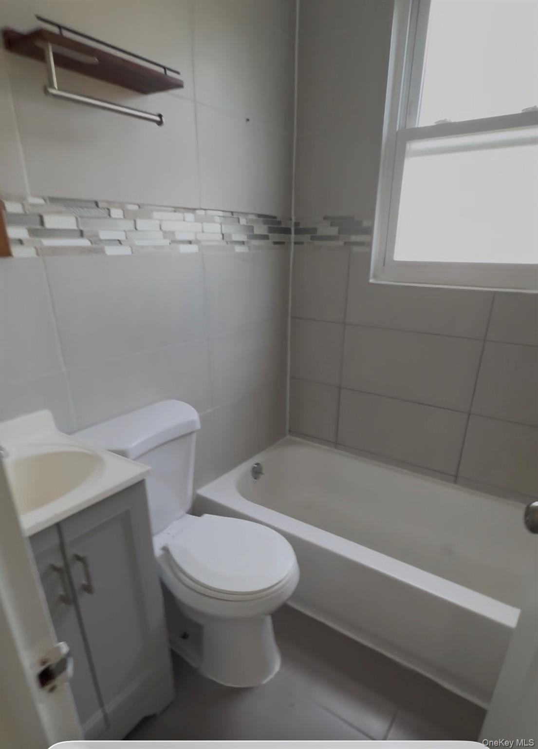 112-30 Rockaway Beach Blvd – For Rent photo 6