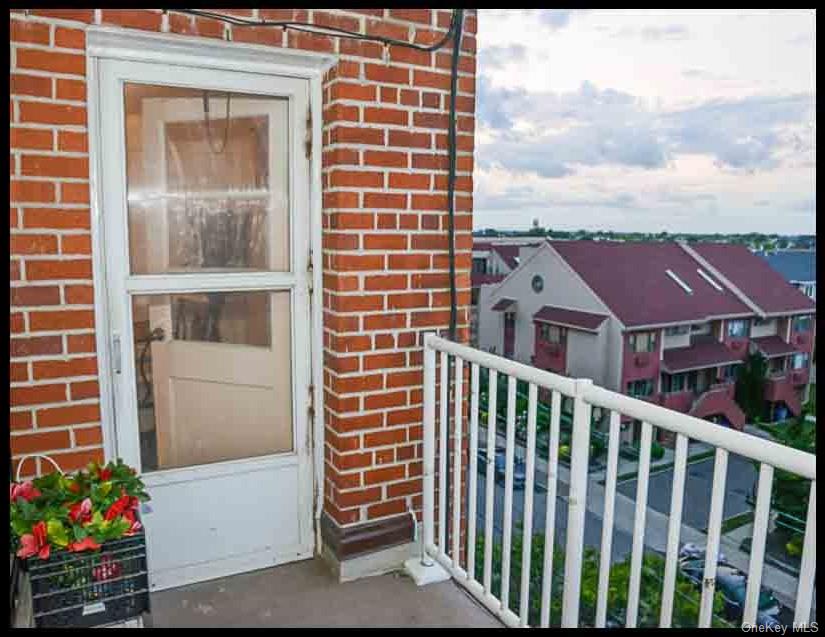 666 Shore Rd, Unit #4J photo 22