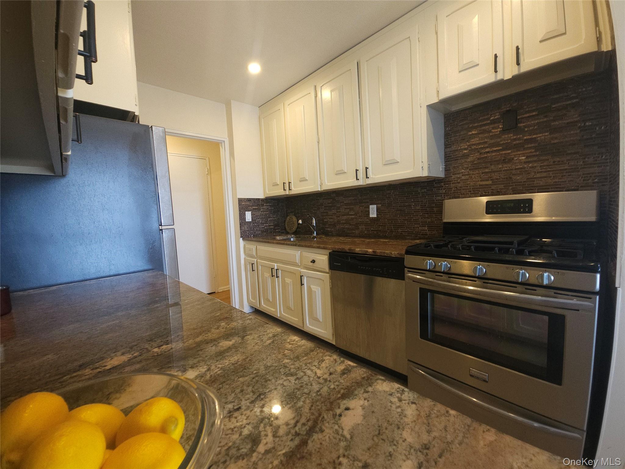 666 Shore Rd, Unit #4J photo 2