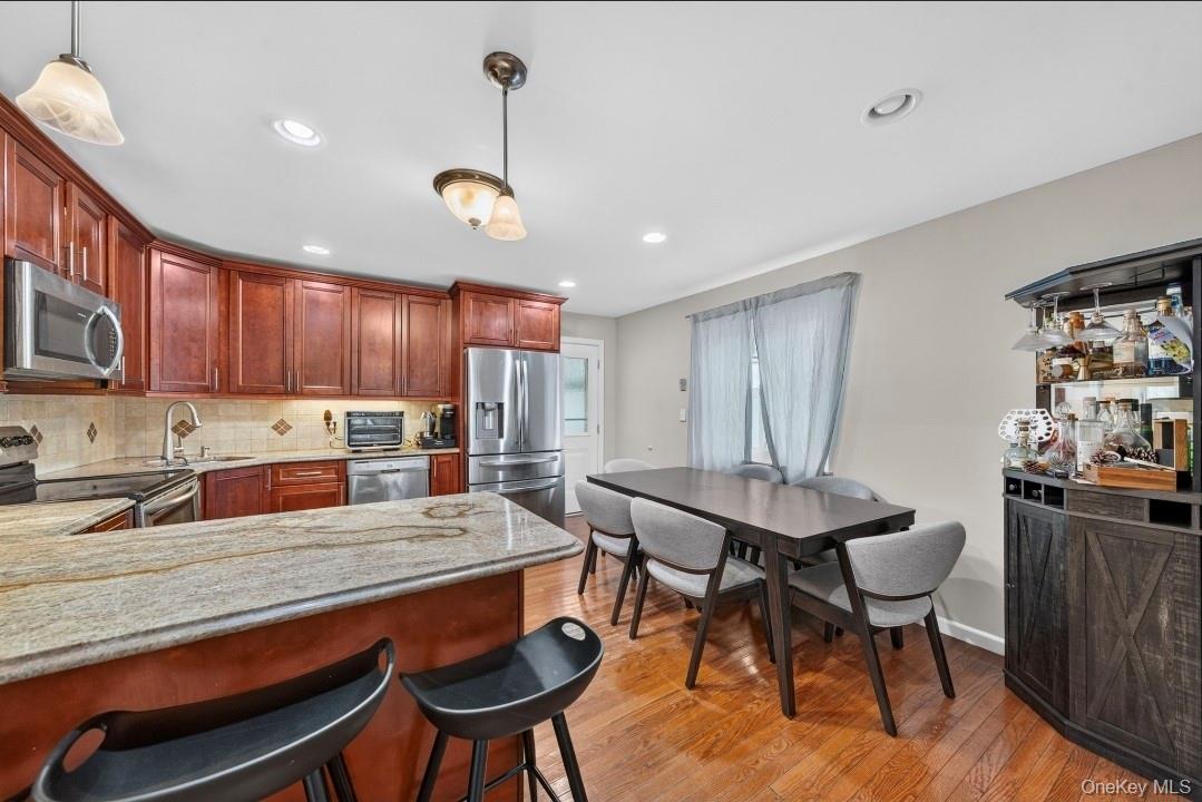 60 Lincoln Avenue – For Sale photo 12