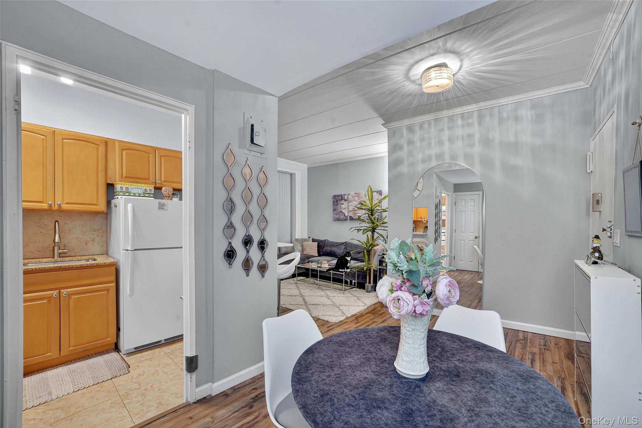 1101 Midland Avenue, Unit 121 photo 5