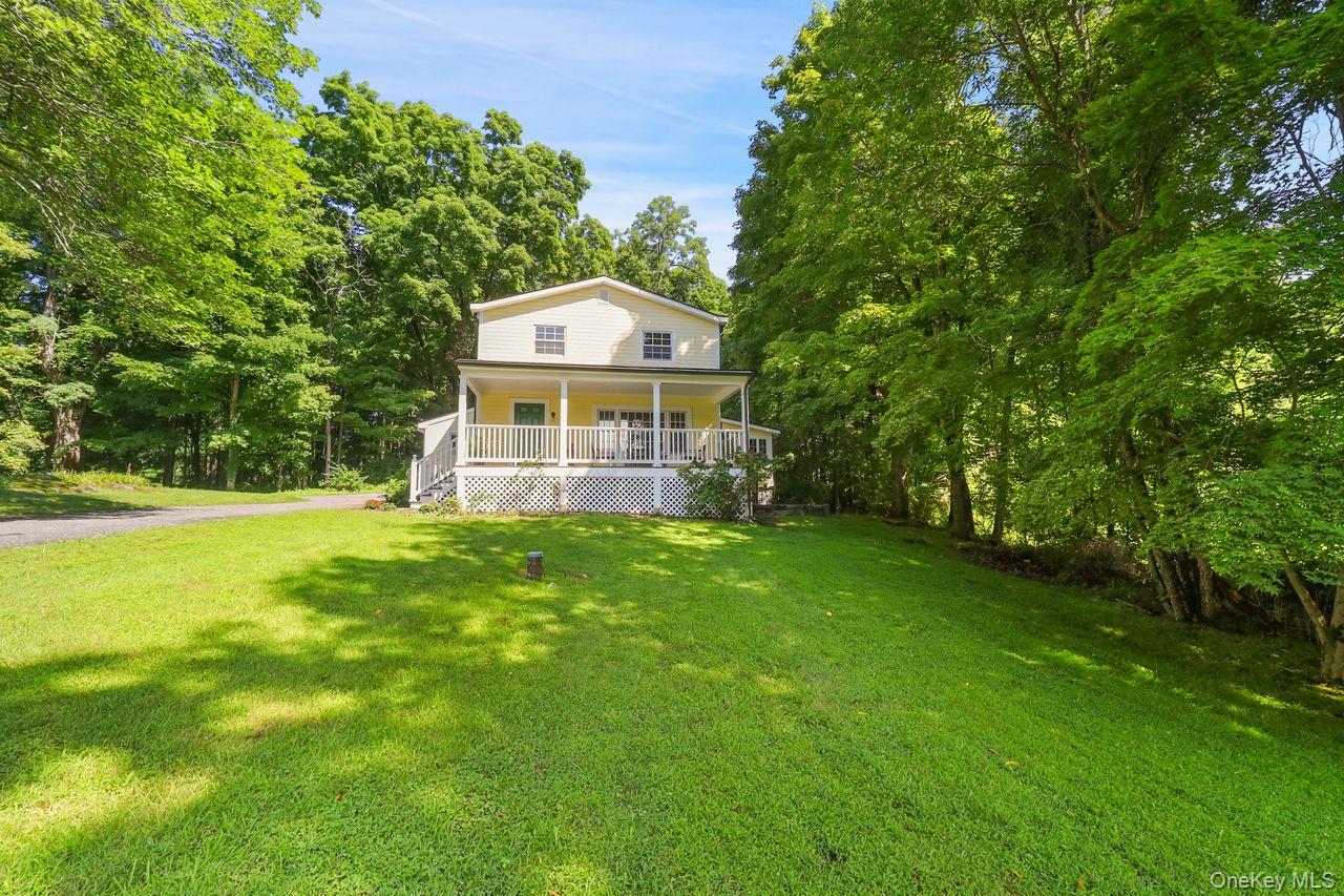 1059 Hanover Street – For Sale