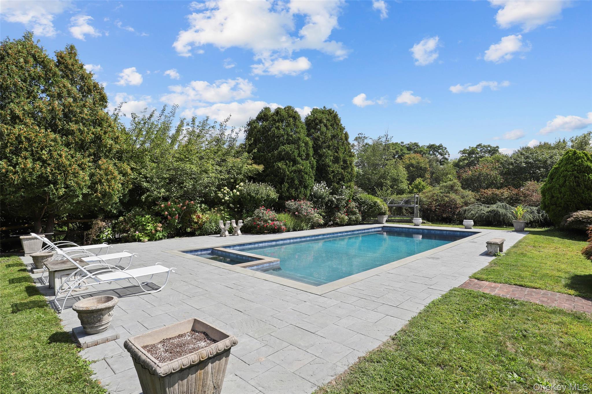 25 Edgar Road – For Sale photo 20