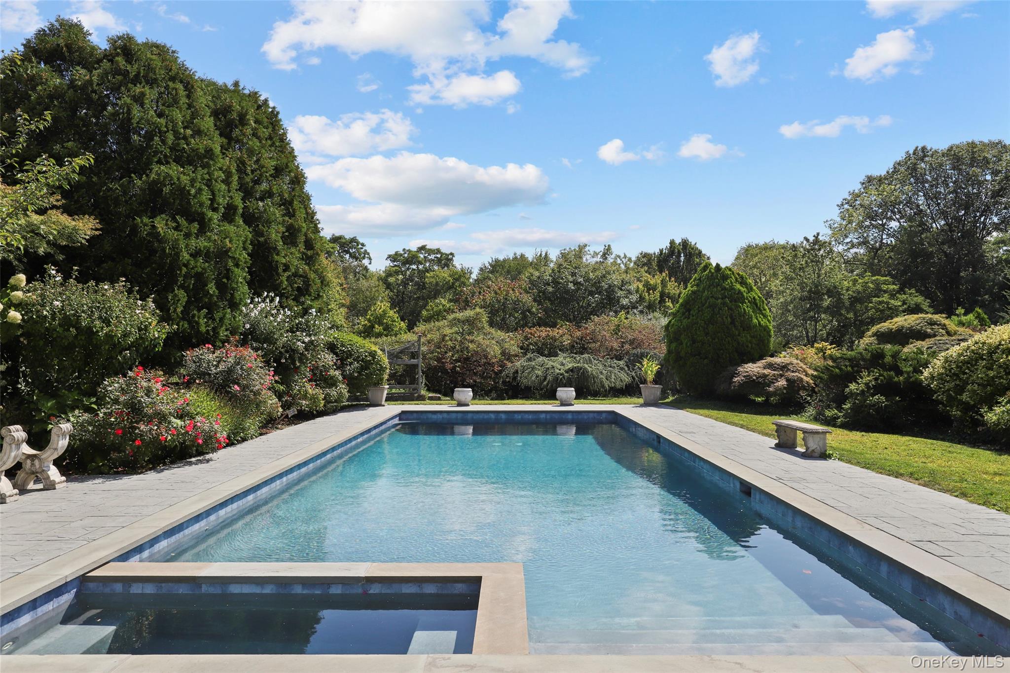 25 Edgar Road – For Sale photo 3