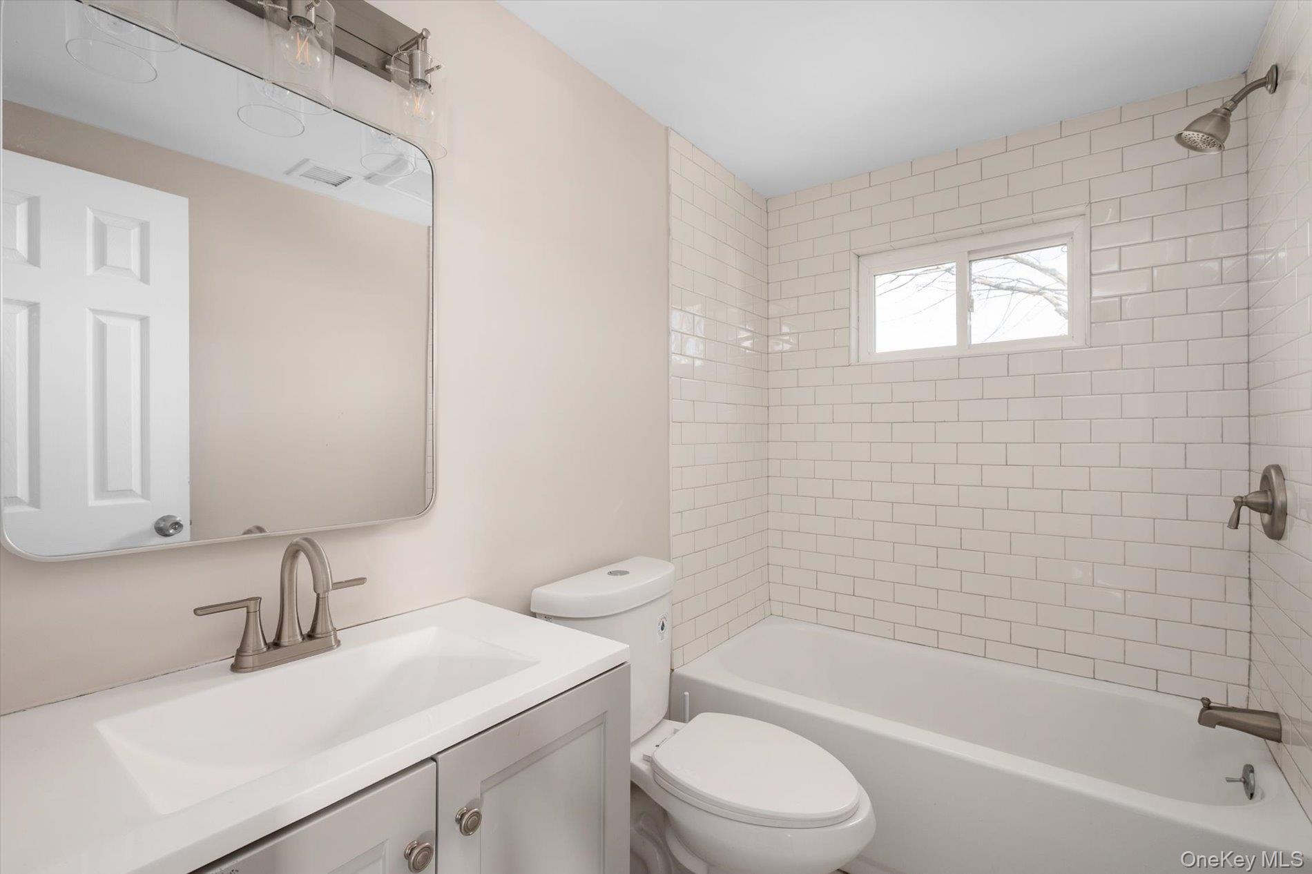 8 E 14th Street – For Sale photo 9