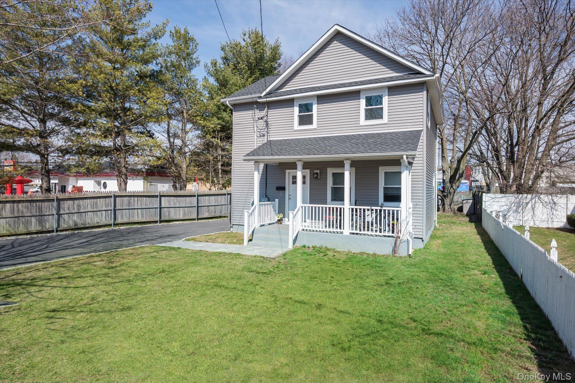 8 E 14th Street – For Sale