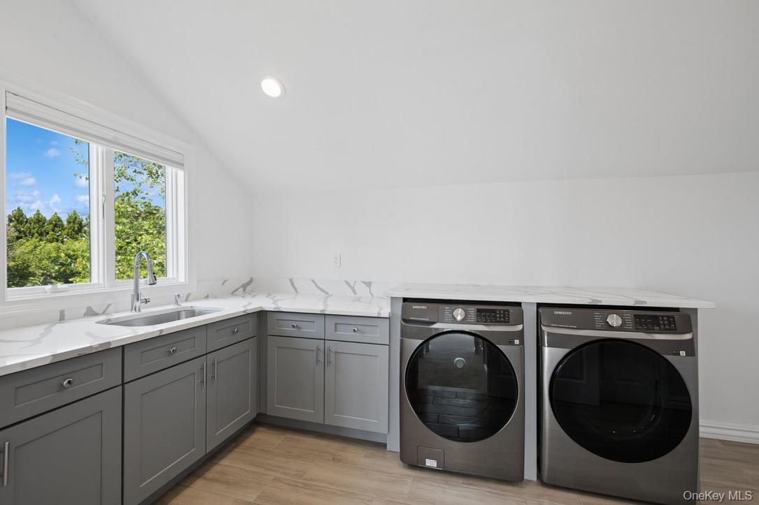170 S Penataquit Avenue – For Sale photo 38