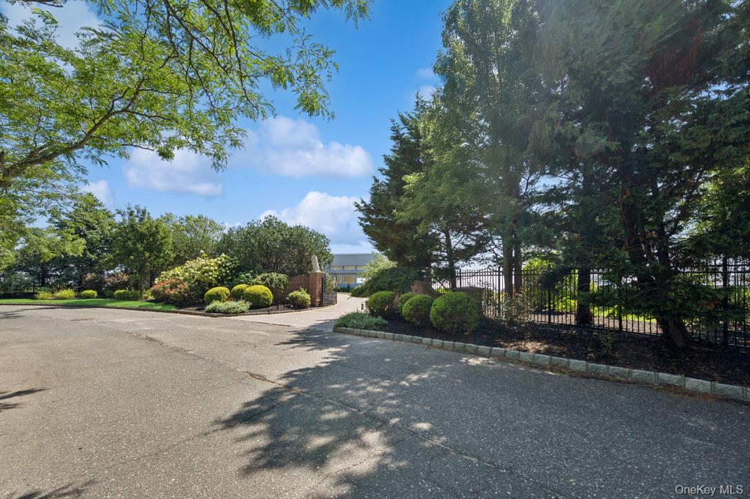 170 S Penataquit Avenue – For Sale photo 21