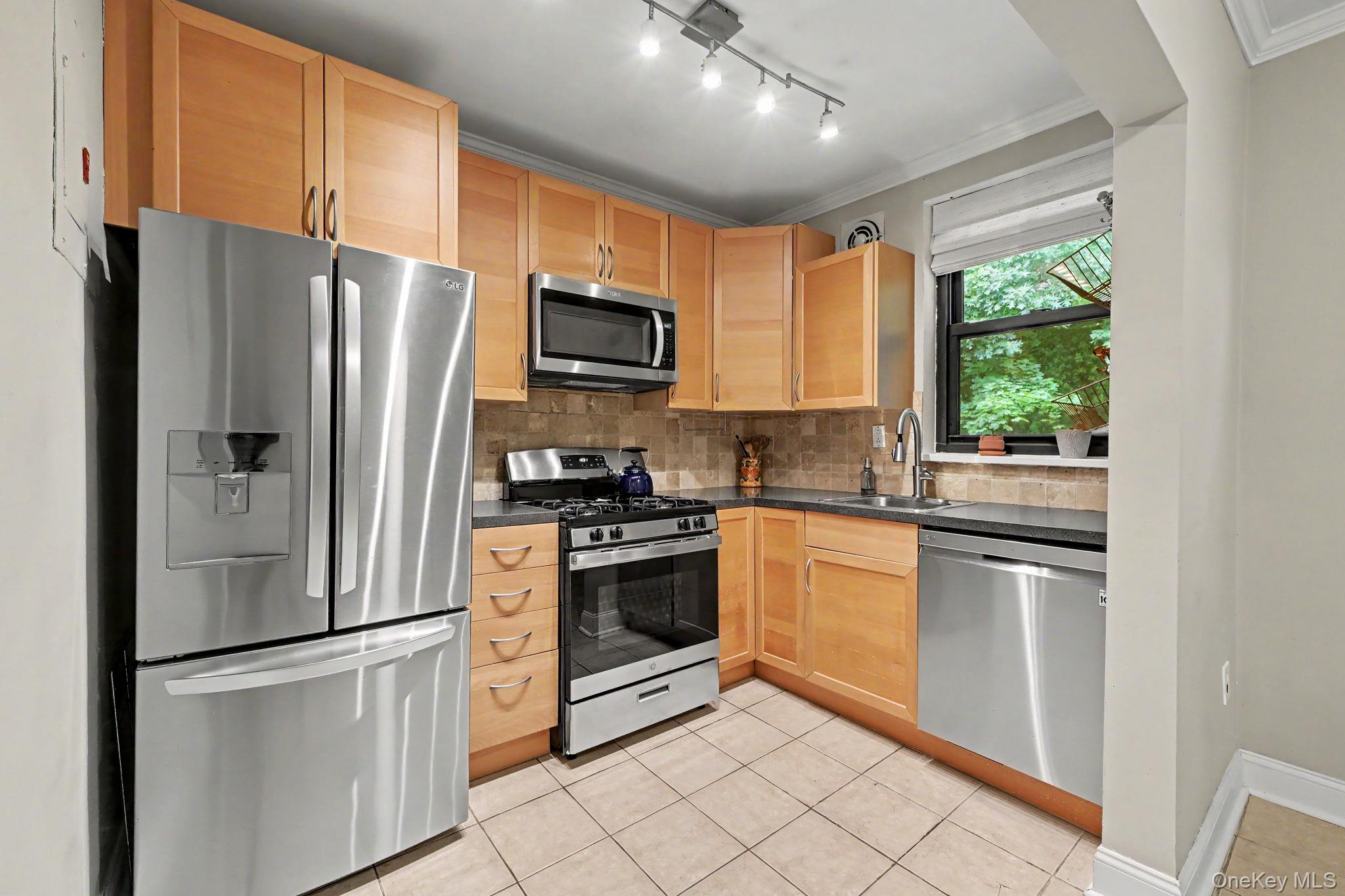 50 Rockledge Road, Unit 2A photo 11