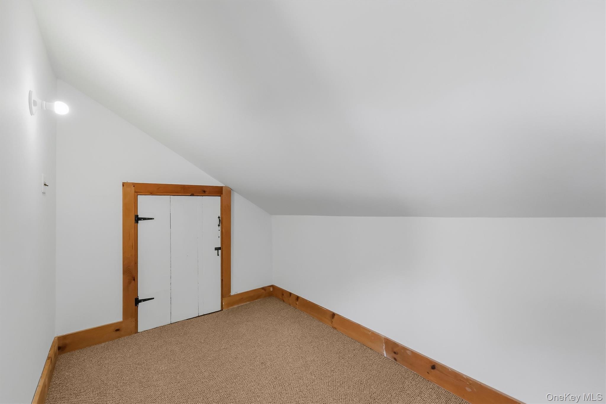 212 Center Street – For Rent photo 11