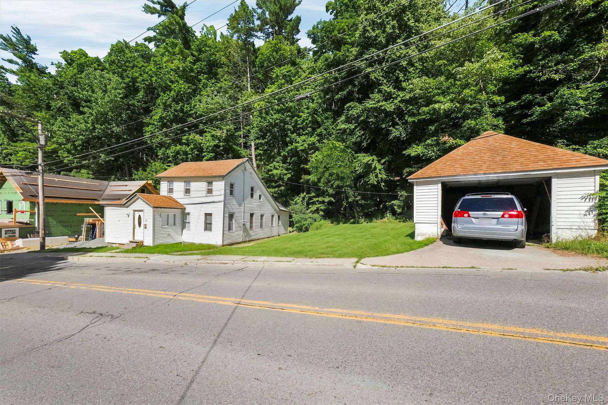 212 Center Street – For Rent photo 30