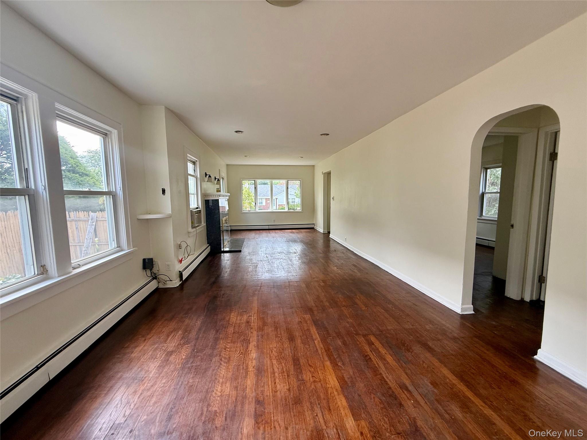 175 S Brookside Avenue – For Rent photo 9