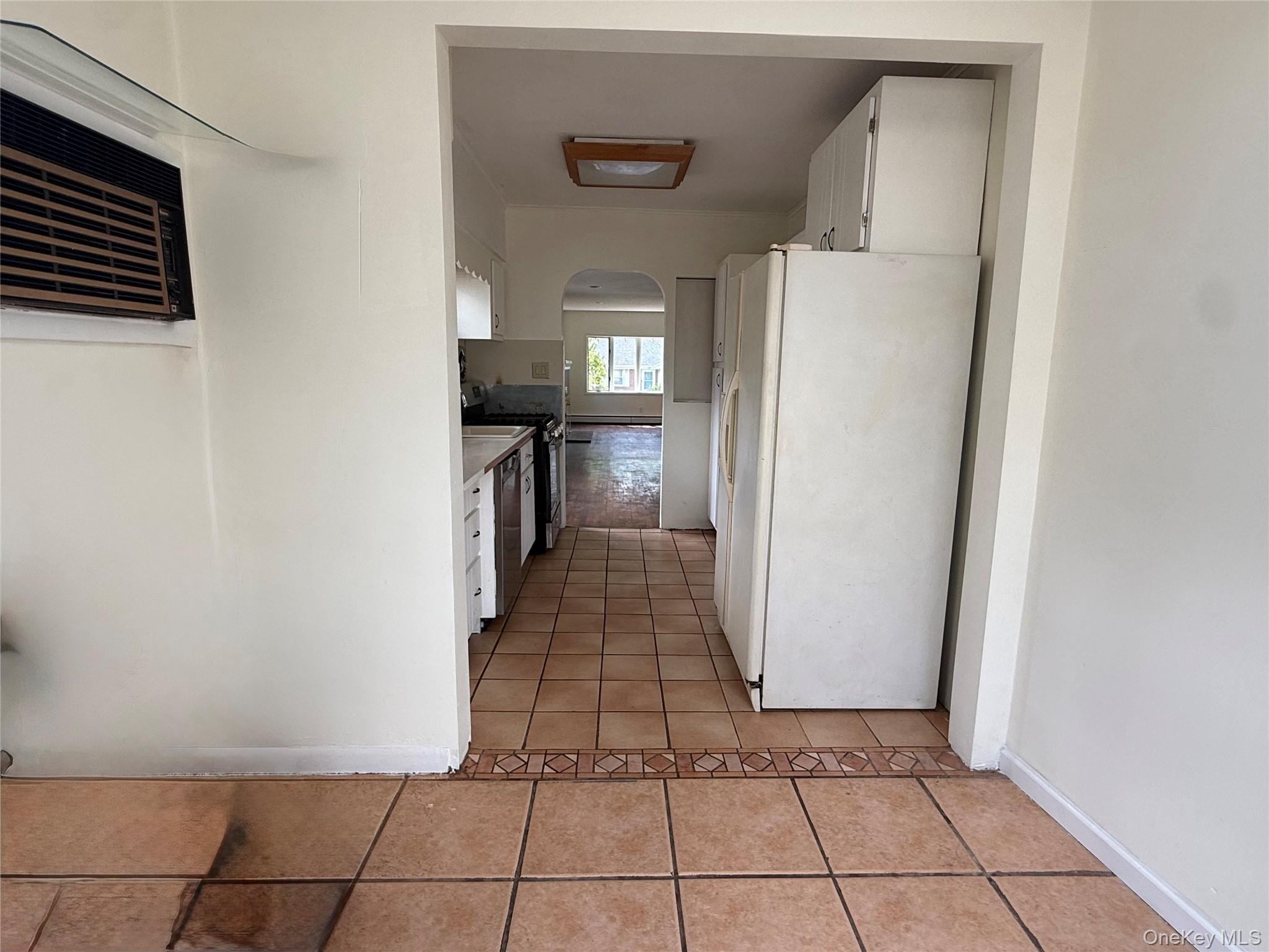 175 S Brookside Avenue – For Rent photo 14