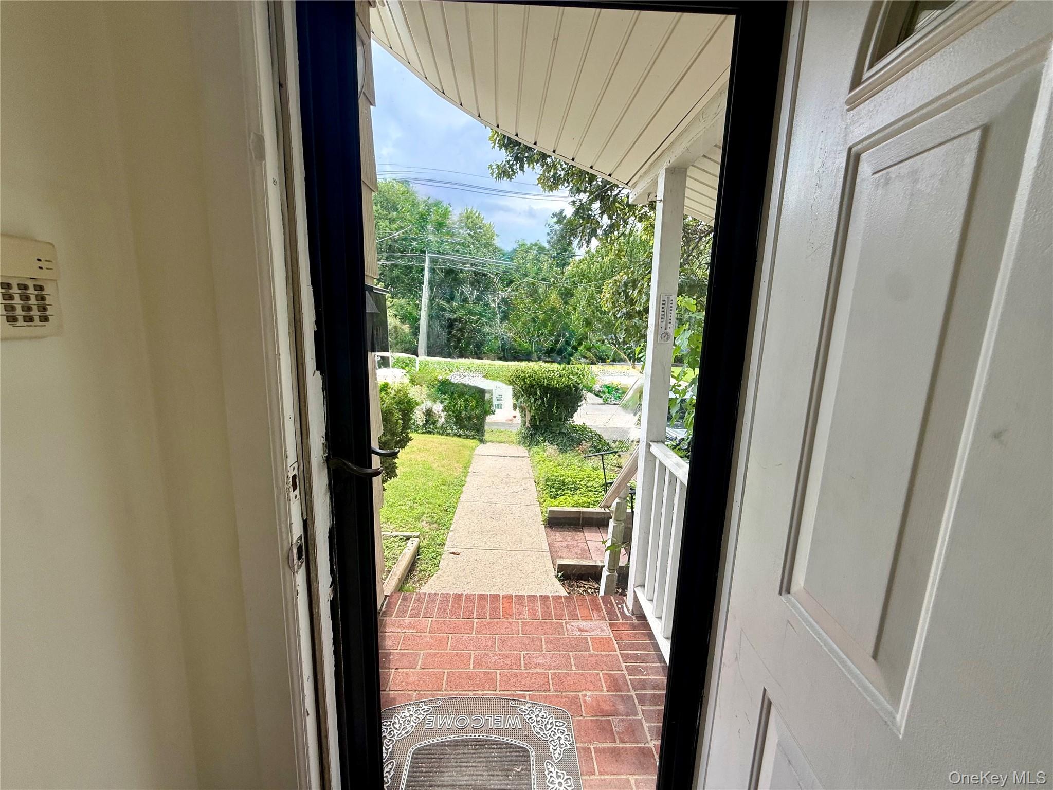 175 S Brookside Avenue – For Rent photo 3