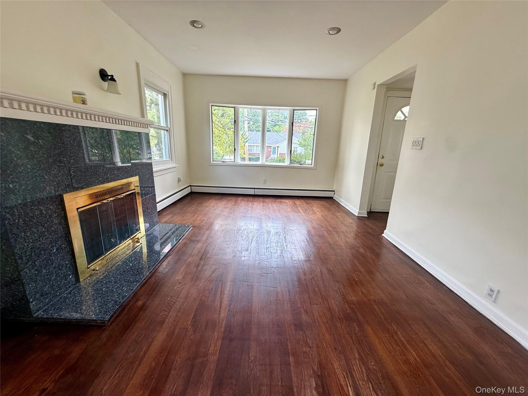 175 S Brookside Avenue – For Rent photo 7
