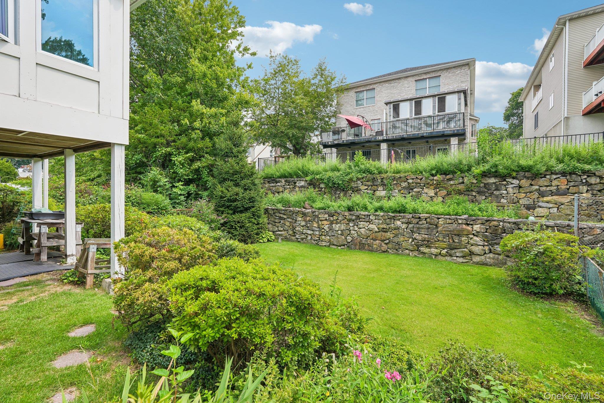 105 Hildreth Place – For Sale photo 30