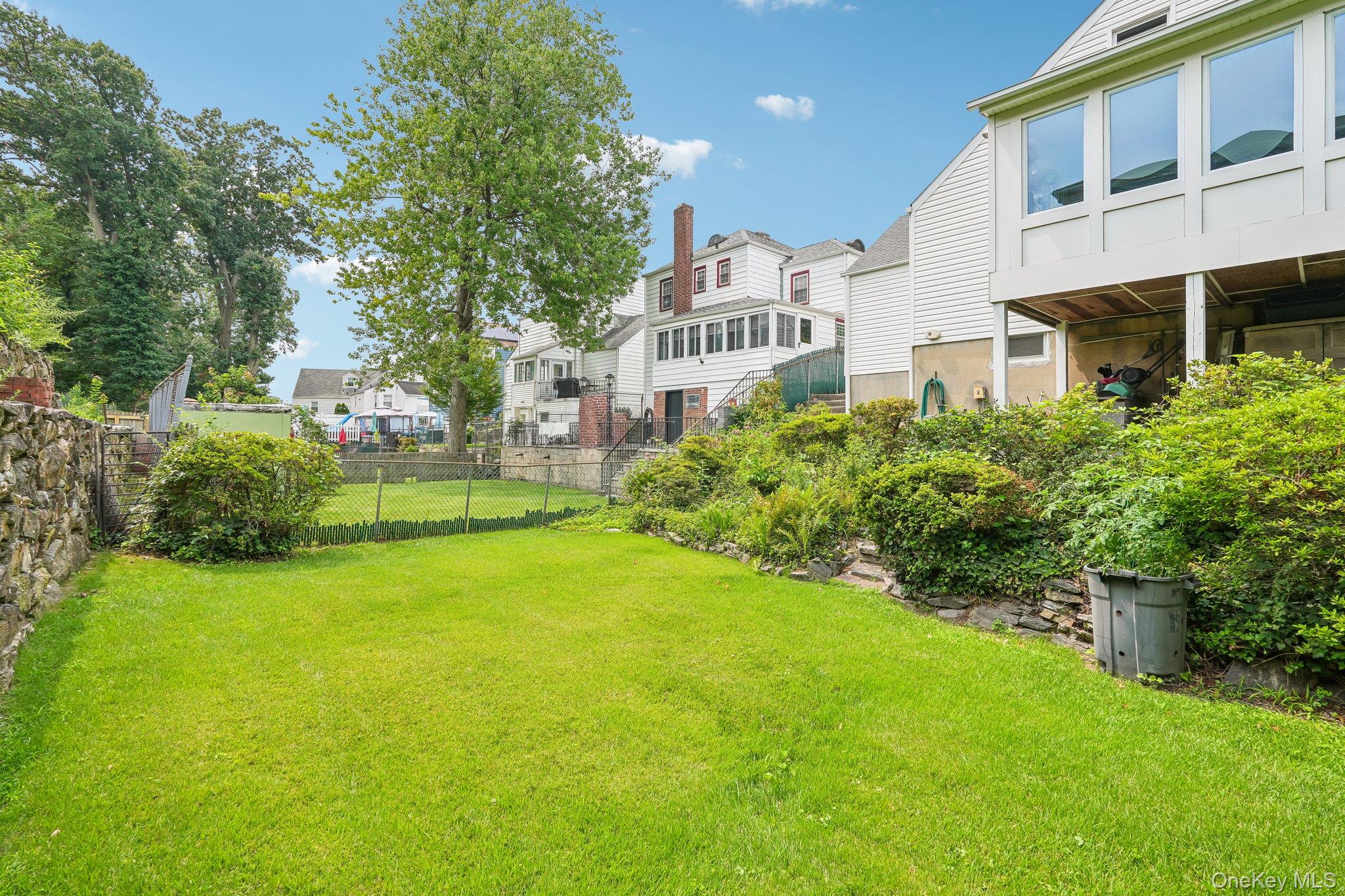 105 Hildreth Place – For Sale photo 32