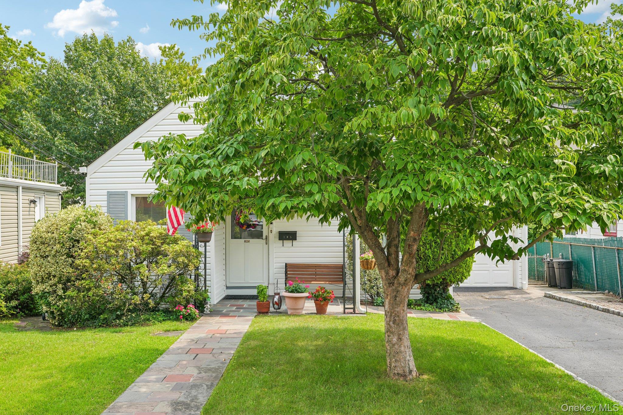 105 Hildreth Place – For Sale photo 33