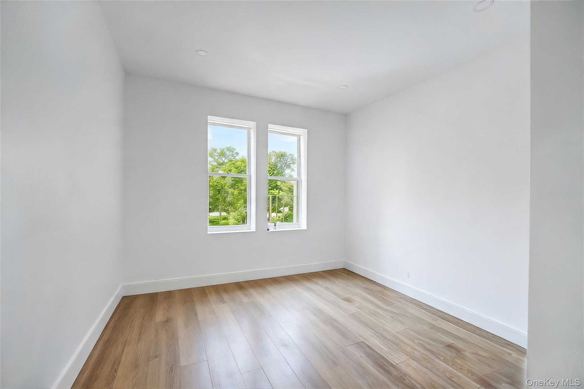 9807 37th Avenue – For Sale photo 9