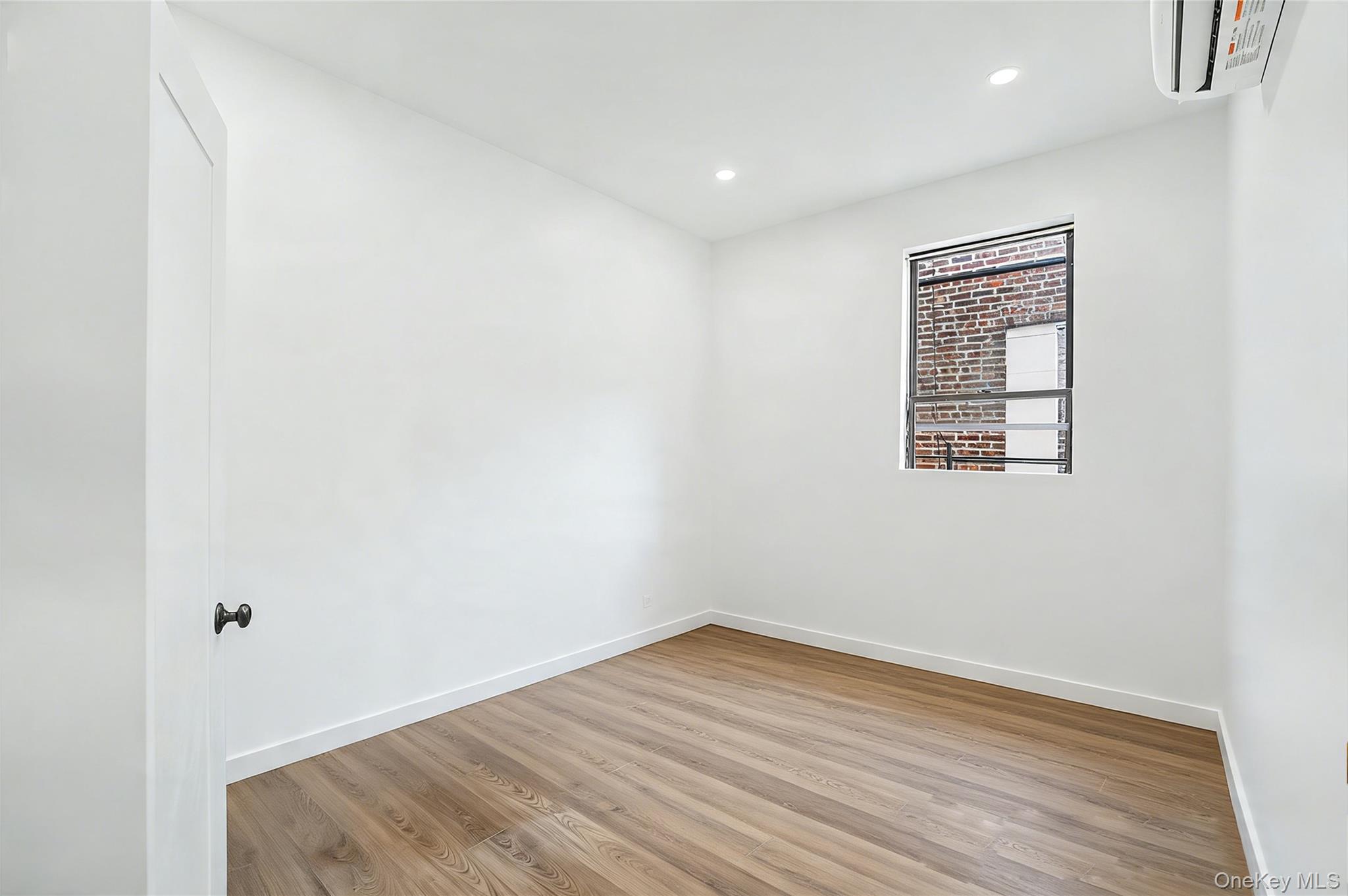 9807 37th Avenue – For Sale photo 10