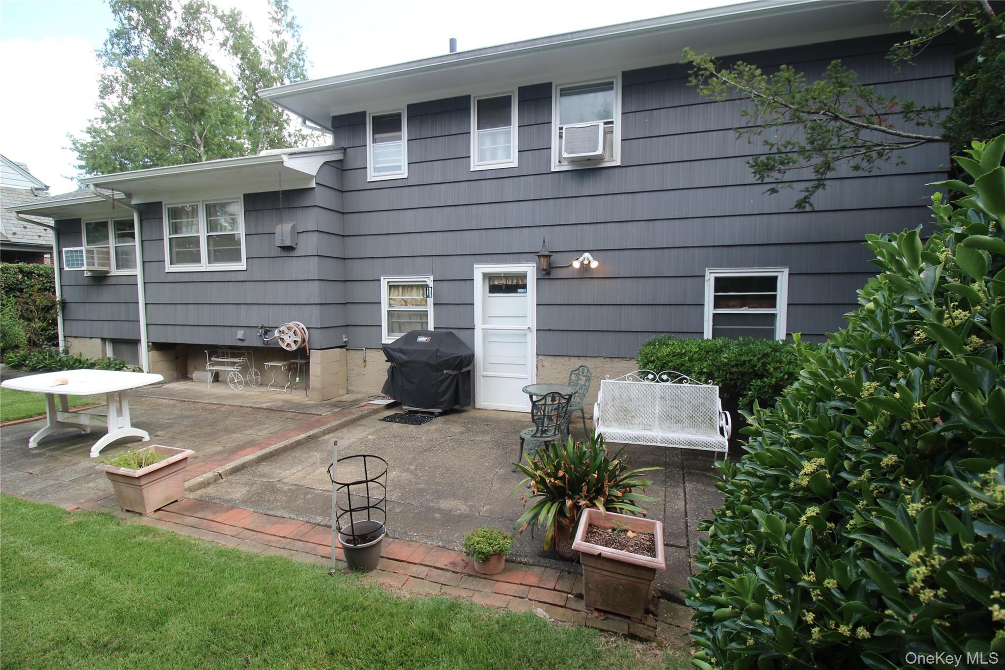 42 Foster Avenue – For Sale photo 5