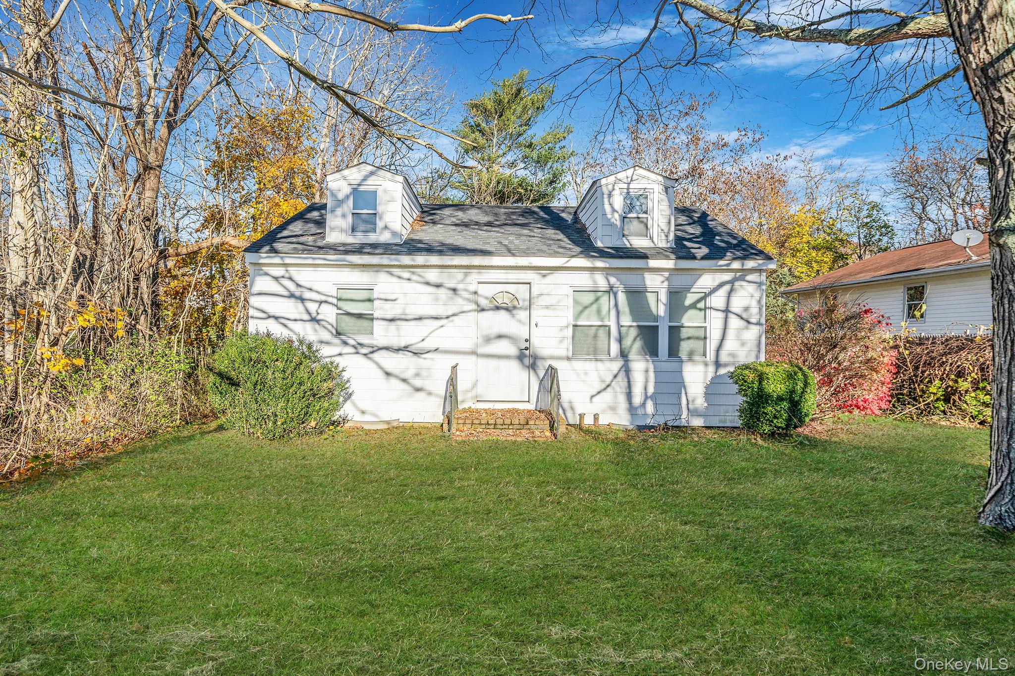 24485 Main Road – For Sale
