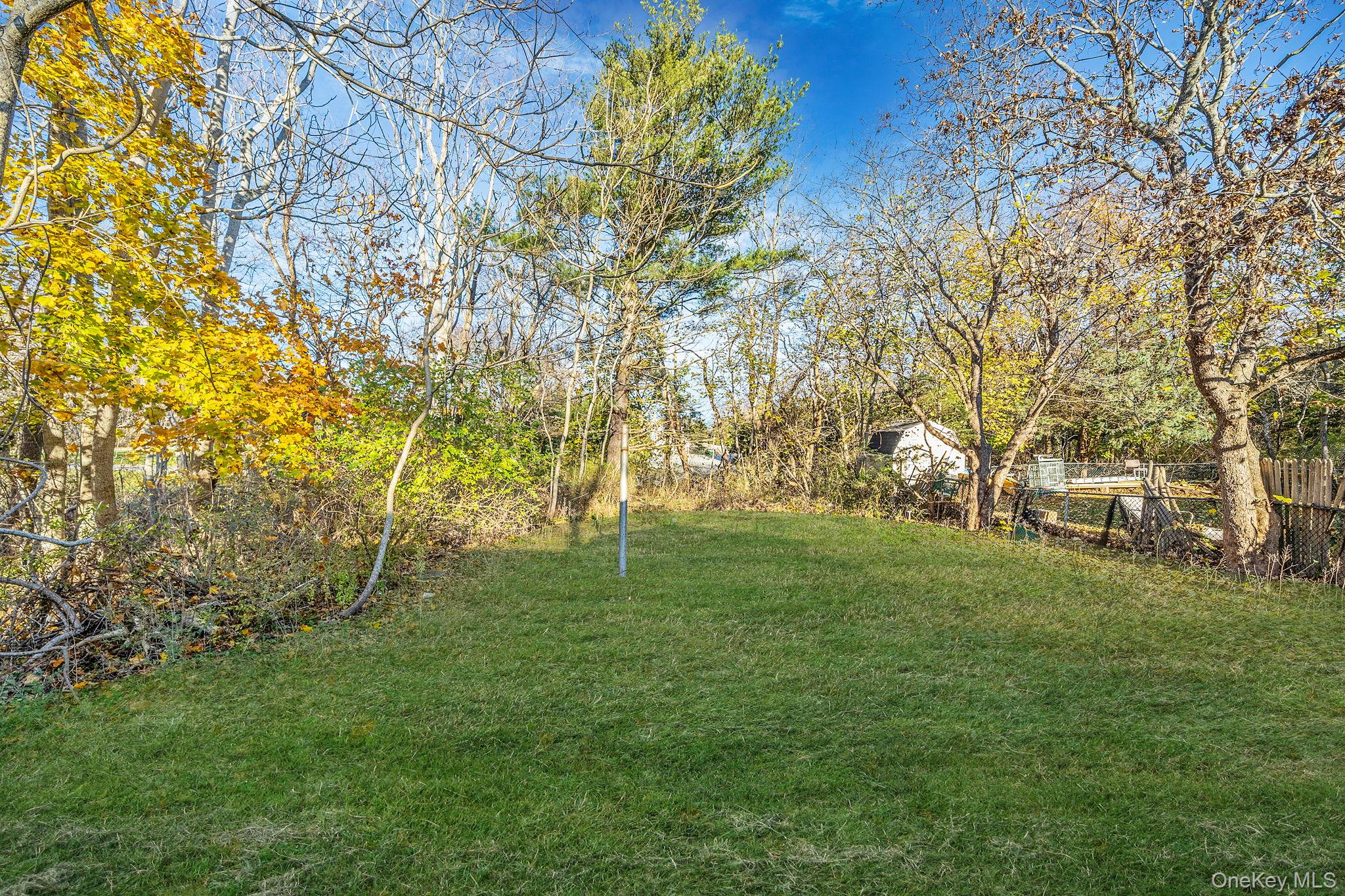 24485 Main Road – For Sale photo 5