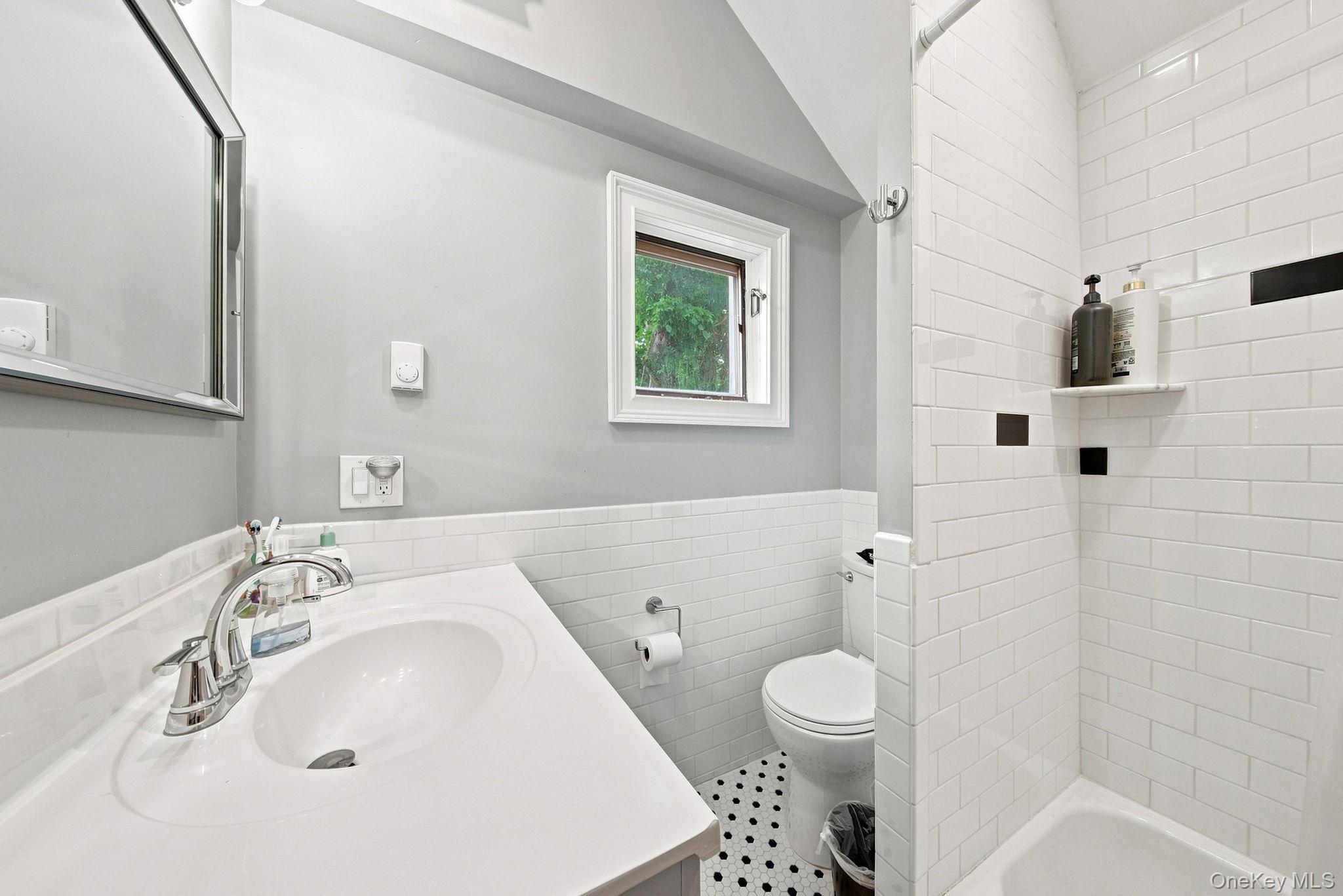 8 Nelson Street – For Sale photo 31