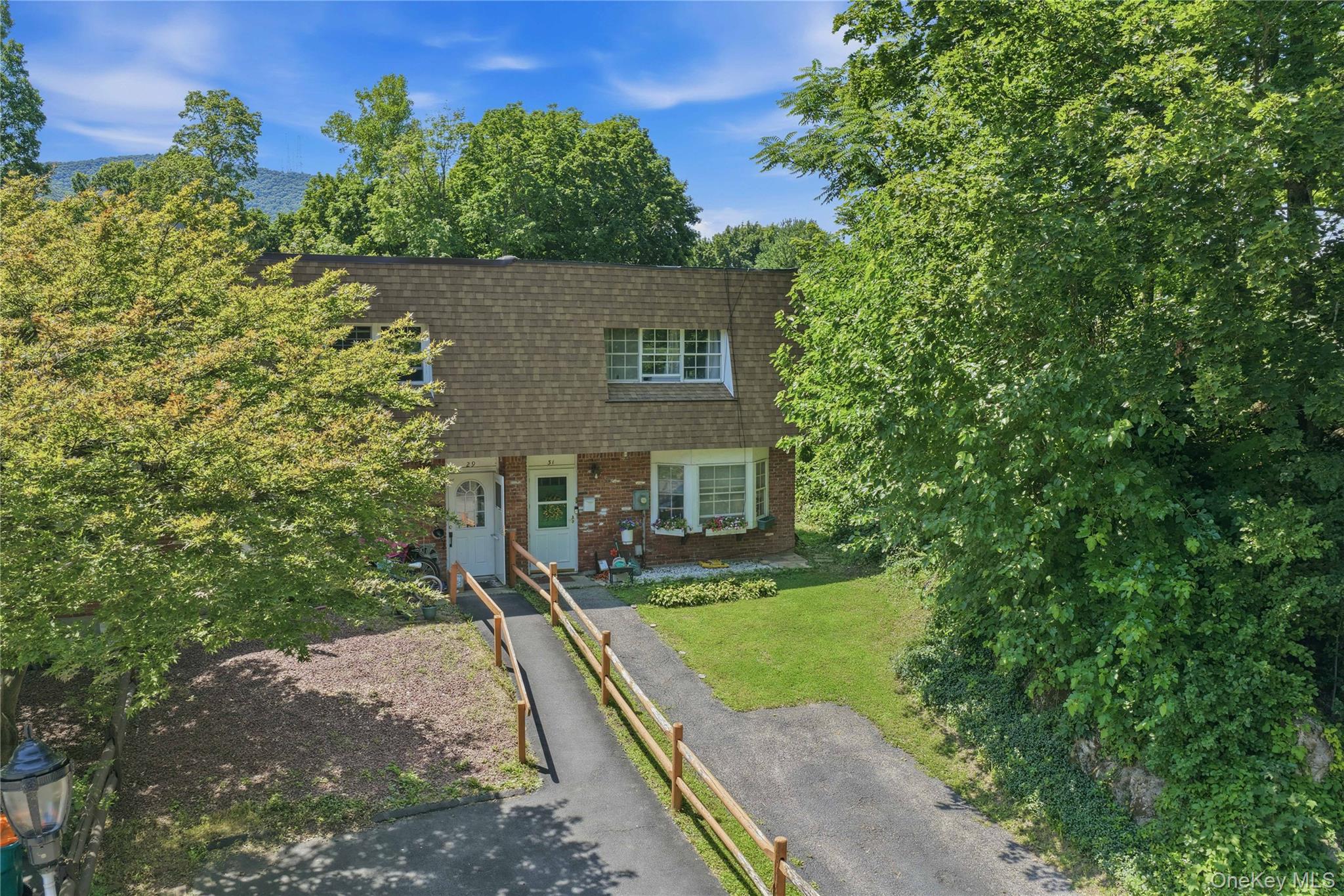 31 Roundtree Court – For Sale