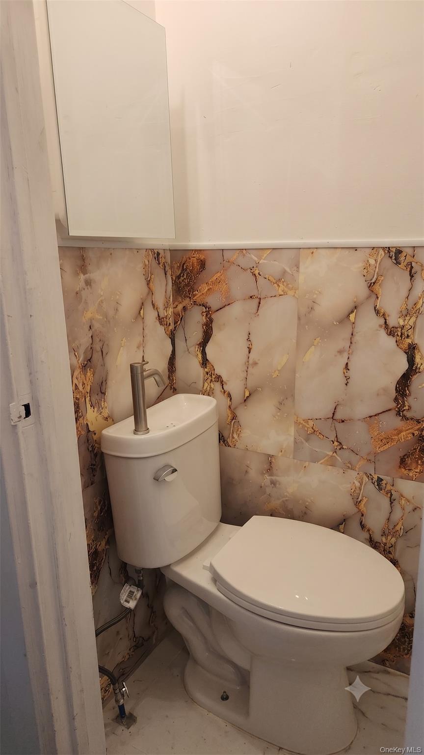954 E 212th Street – For Sale photo 7