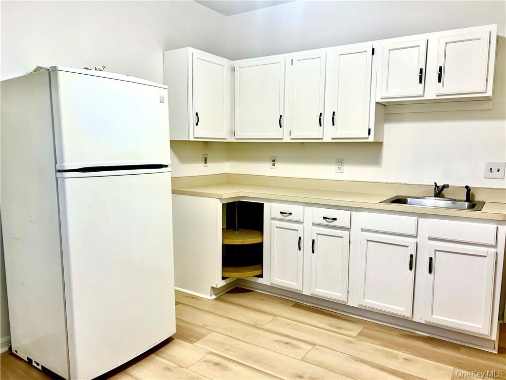 9 Hornbeck Avenue – For Rent photo 3