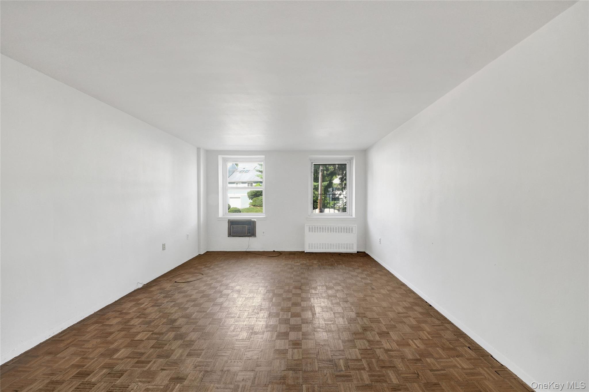 40 S Cole Avenue, Unit 1H