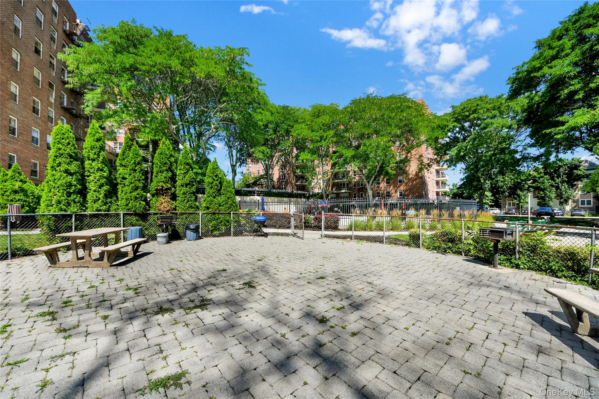 40 S Cole Avenue, Unit 1H photo 13