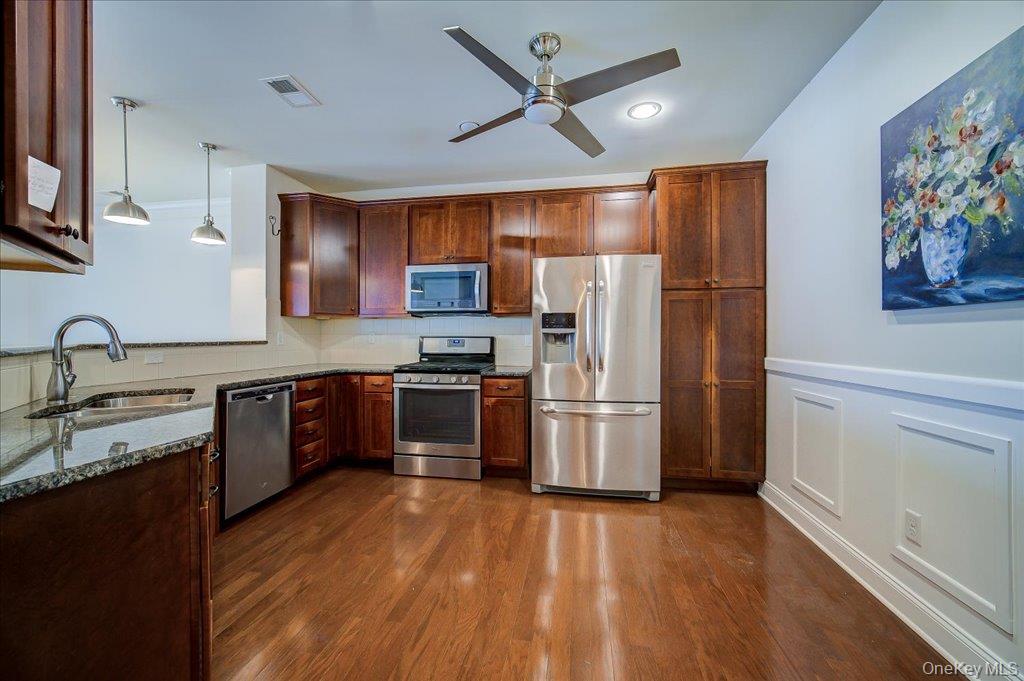 732 Regency Drive – For Sale photo 12