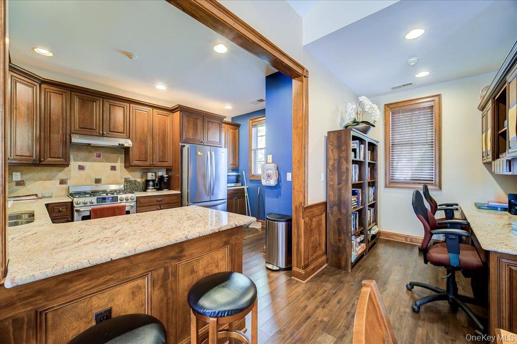 732 Regency Drive – For Sale photo 43