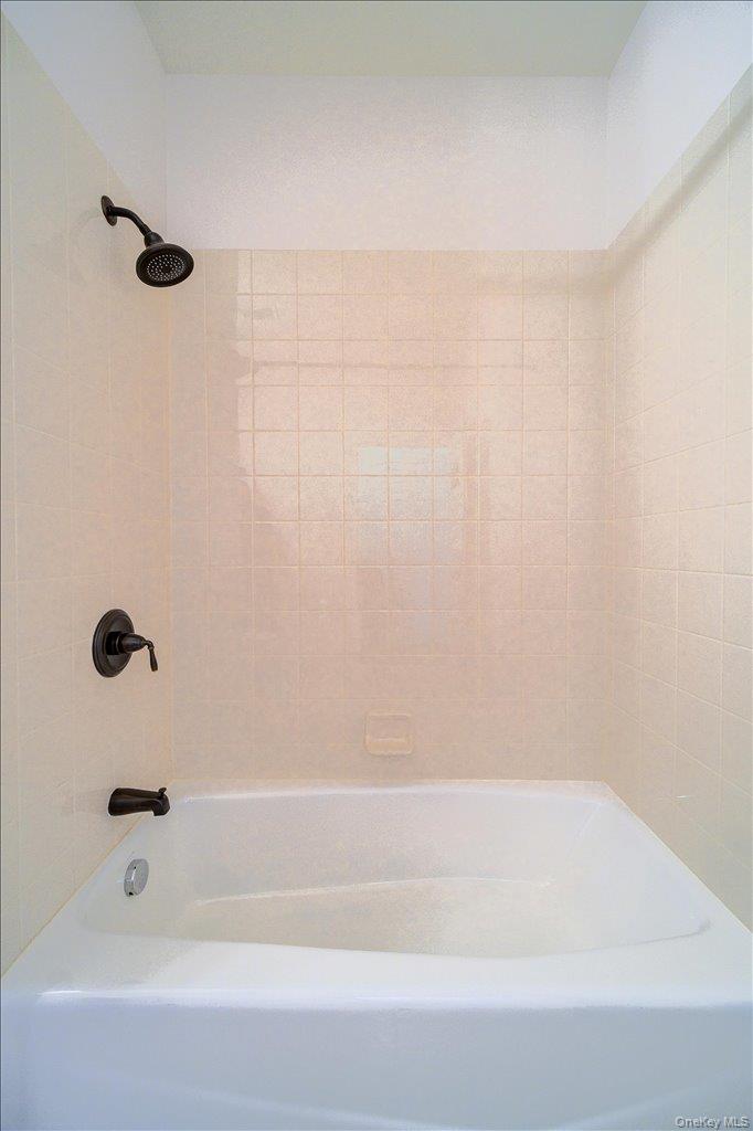 732 Regency Drive – For Sale photo 20