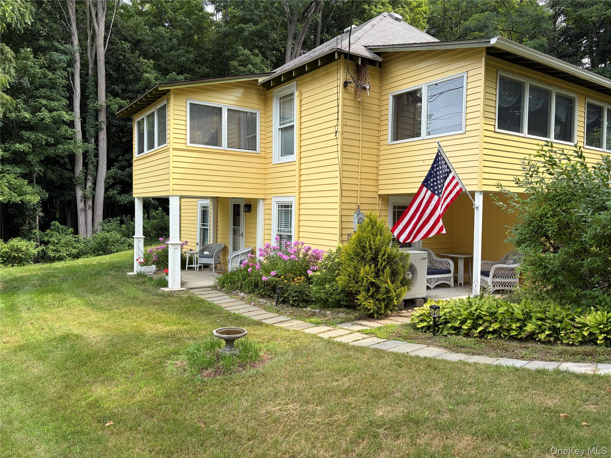 29 Cherry Street – For Rent photo 2