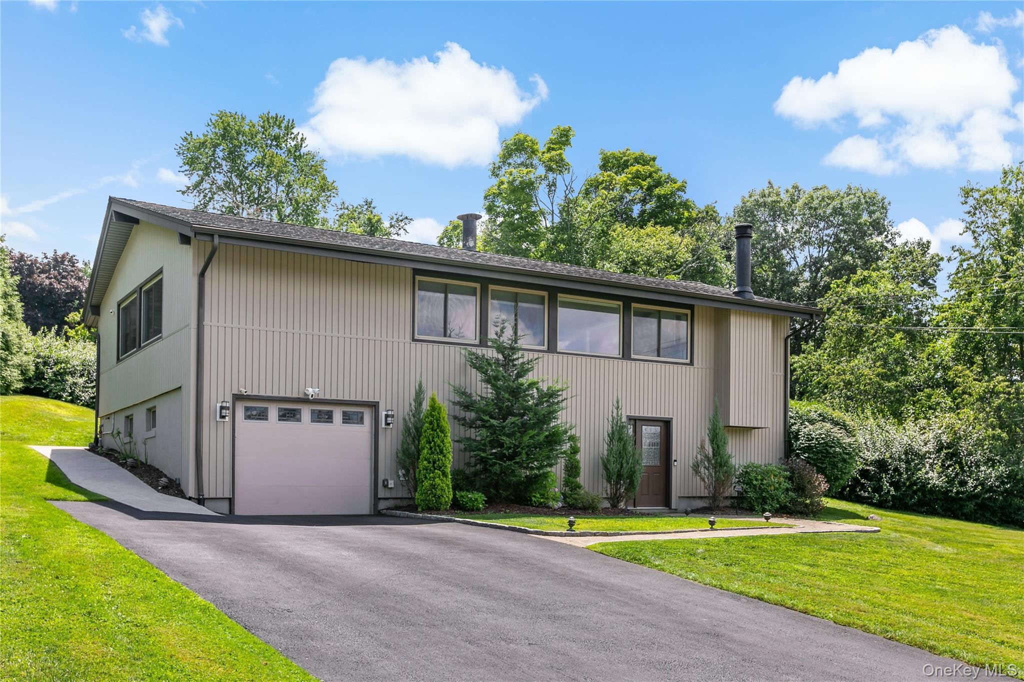 239 Carolina Road – For Sale photo 3