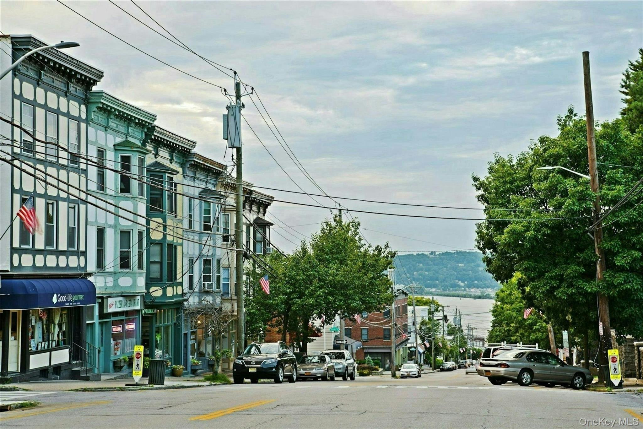 140 N Broadway, Unit U-4 photo 20