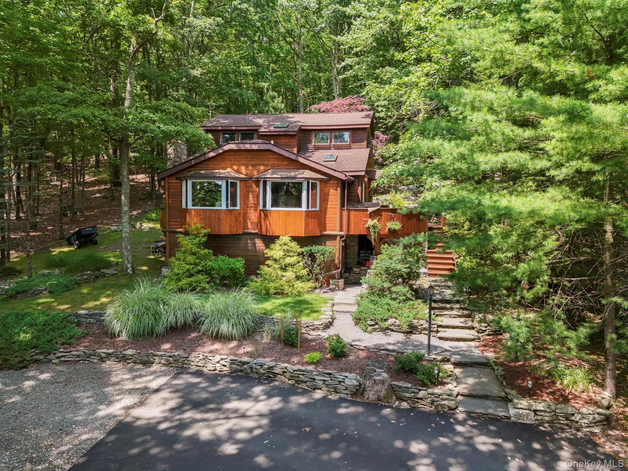 109 Canal Road – For Sale