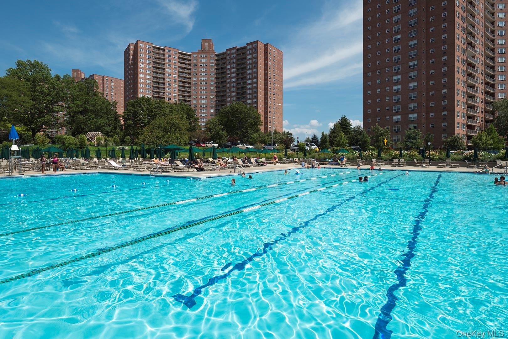 5900 Arlington Avenue, Unit 4G photo 7