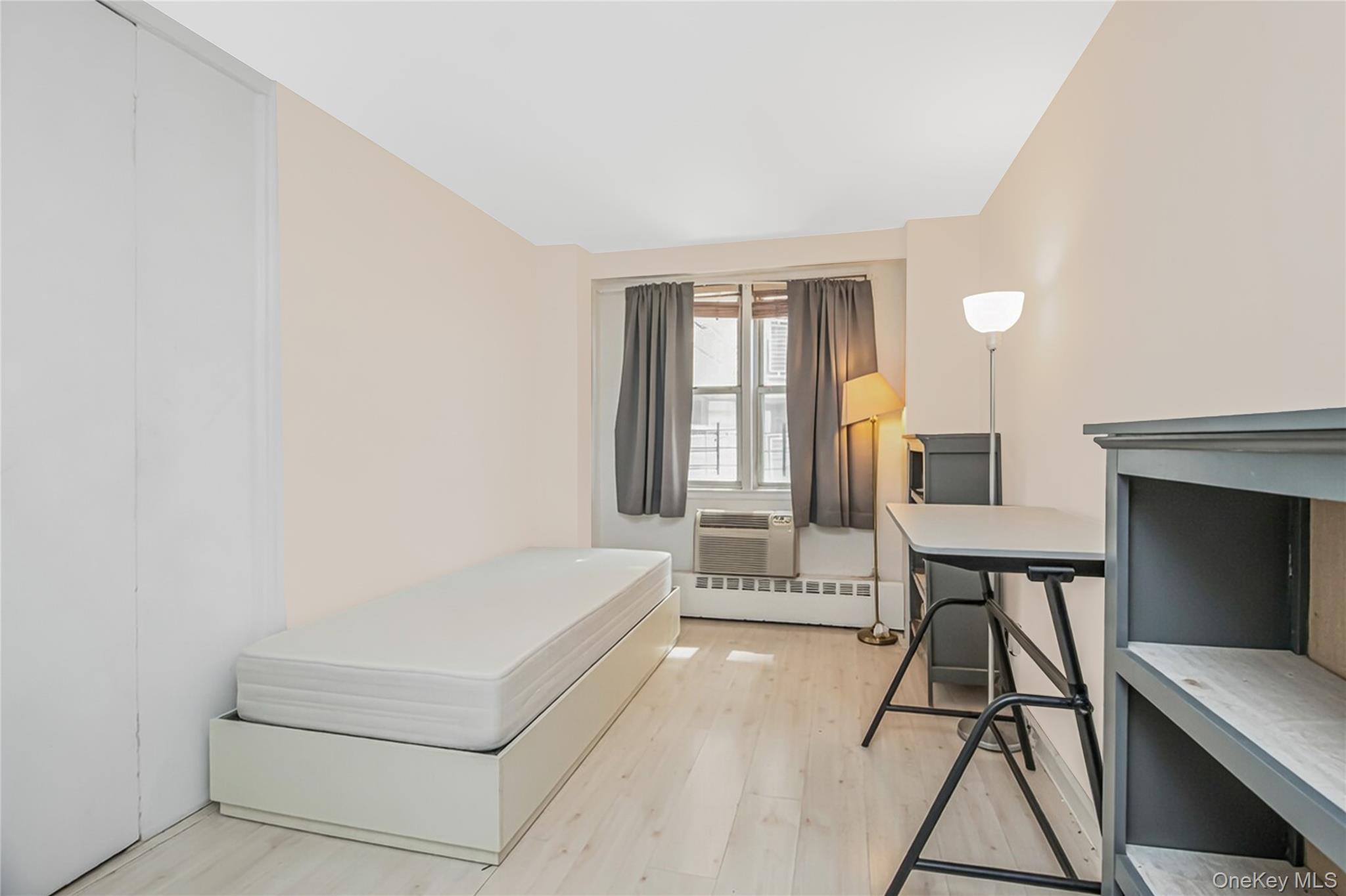 5900 Arlington Avenue, Unit 4G photo 5