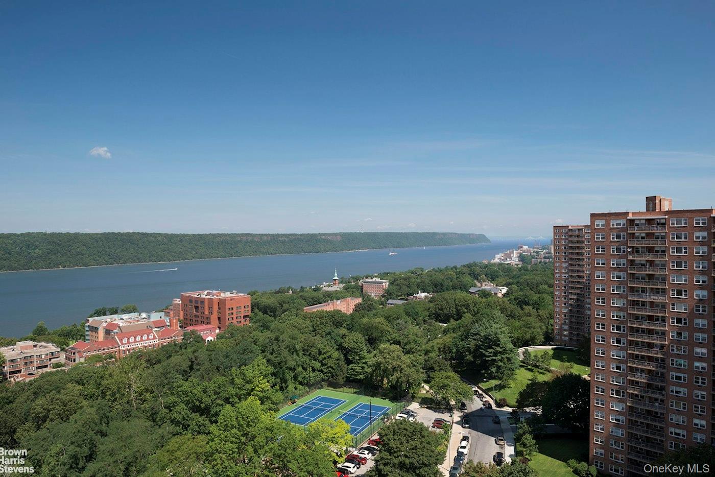 5900 Arlington Avenue, Unit 4G photo 22
