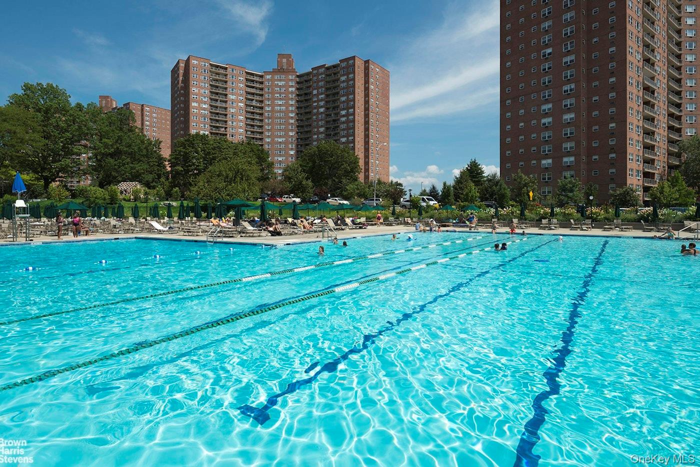 5900 Arlington Avenue, Unit 4G photo 3
