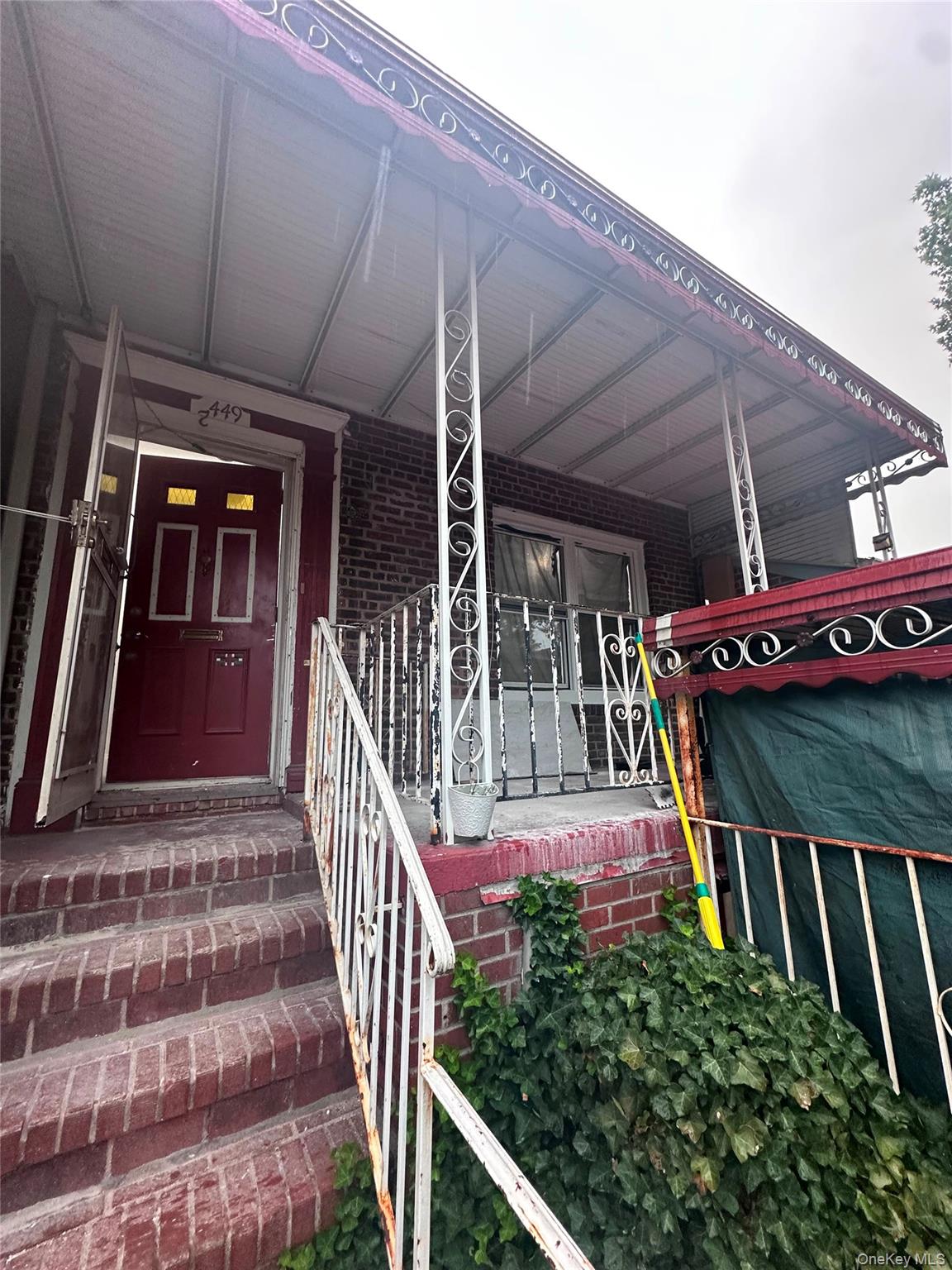 2449 92nd Street – For Sale