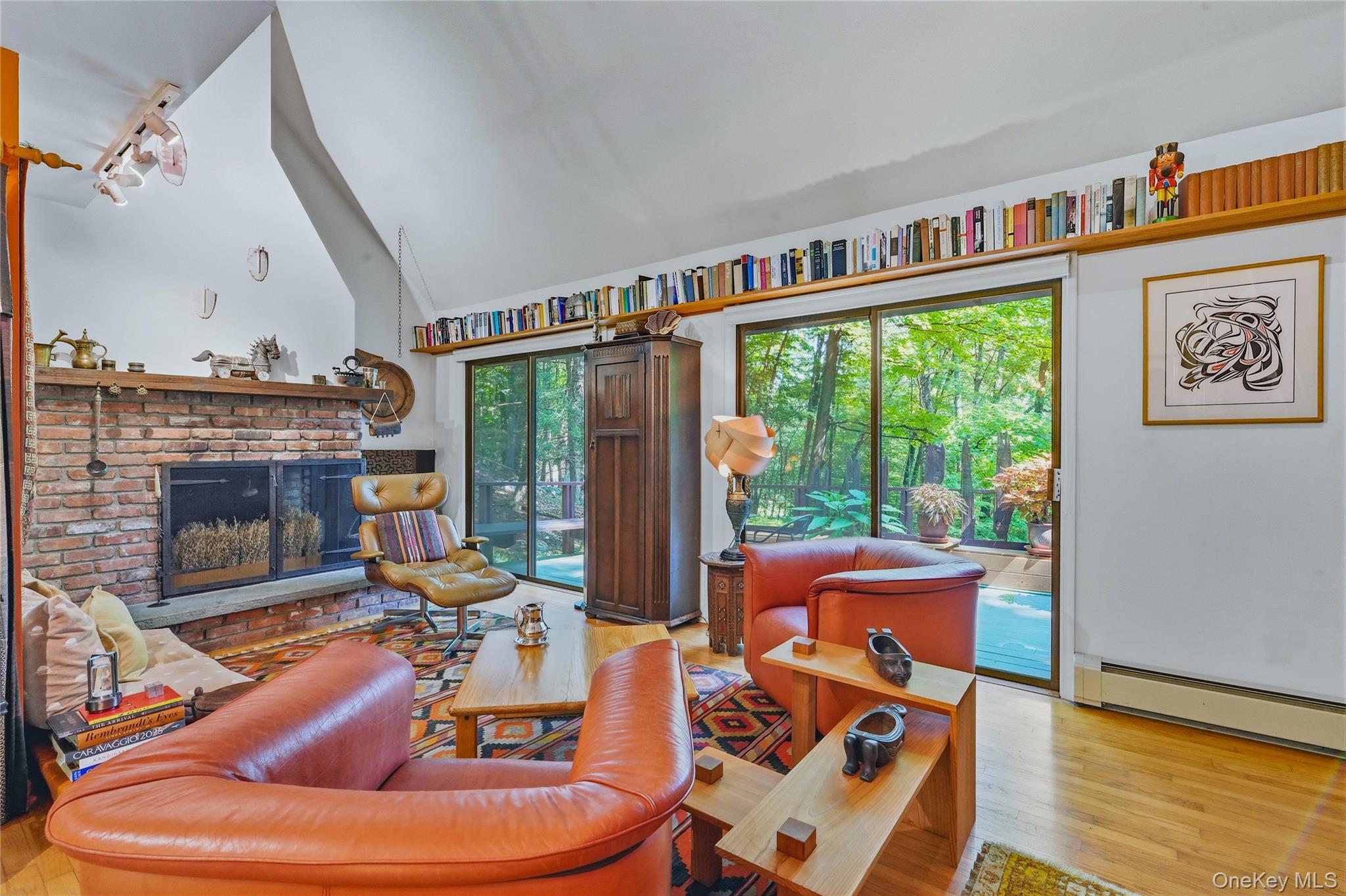 9 Crescent Lane – For Sale photo 4