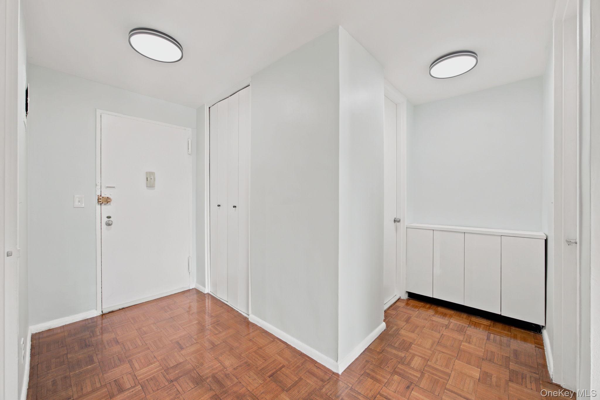 185 Hall Street, Unit 1010 photo 6