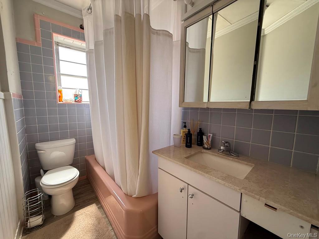1902 Stillwell Avenue – For Sale photo 20