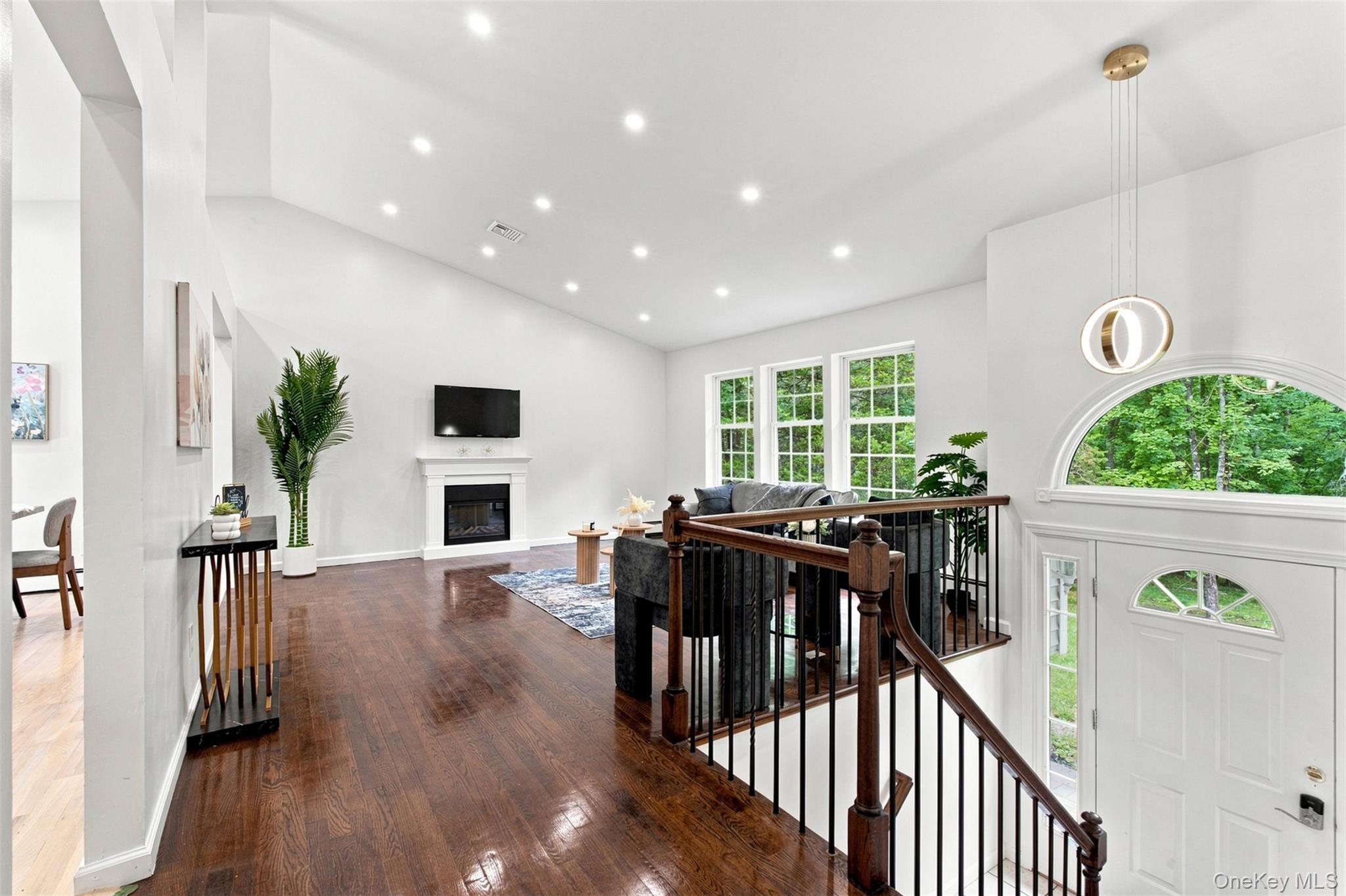 600 Twin Arch Road – For Sale photo 5