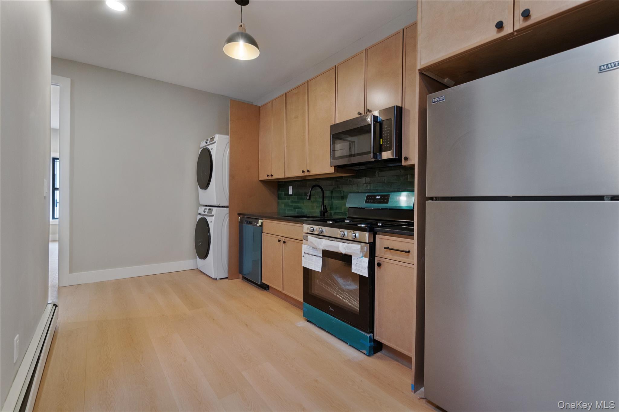 124 Grove Street – For Sale photo 7